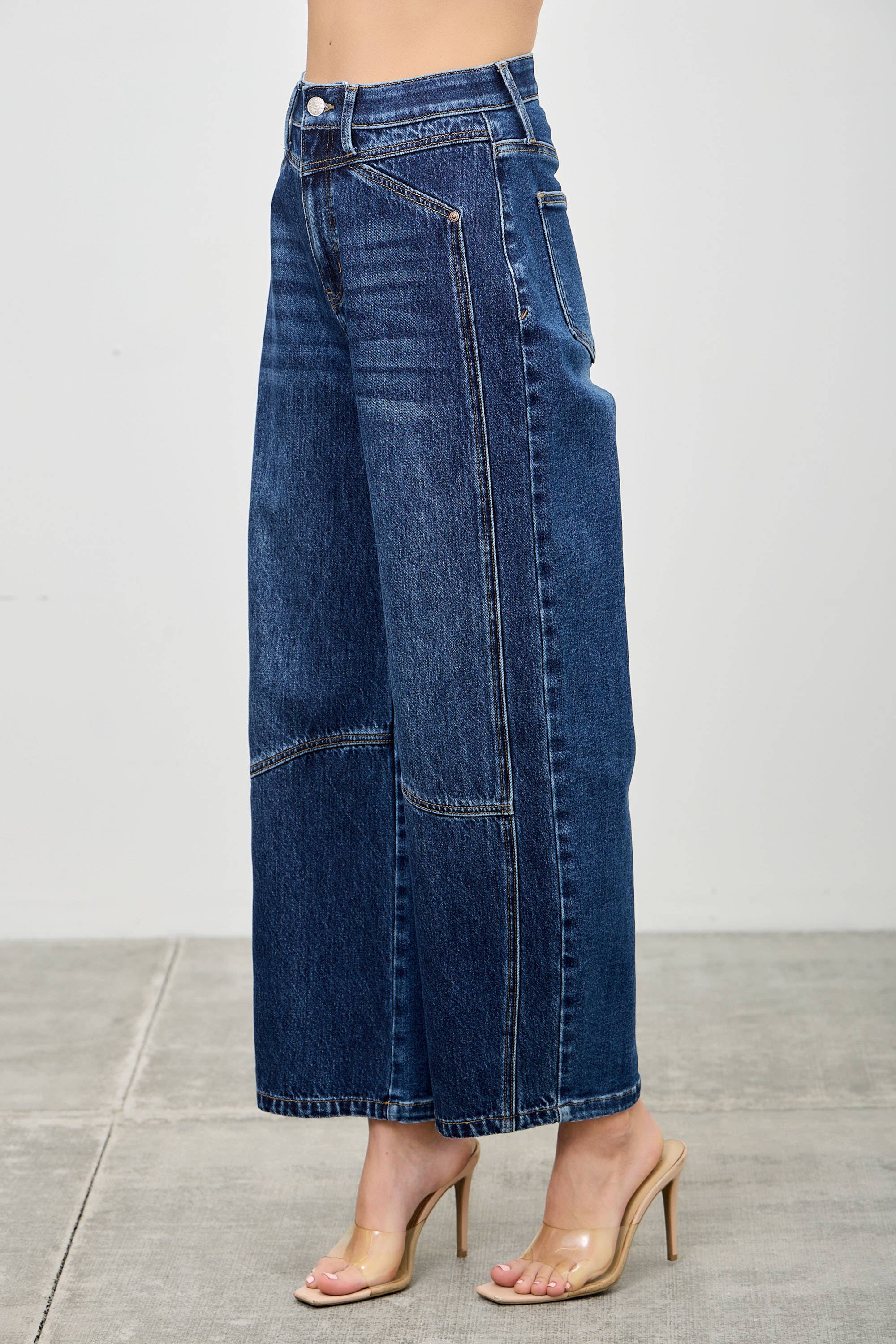 High-Rise Low Curve Barrel Jean
